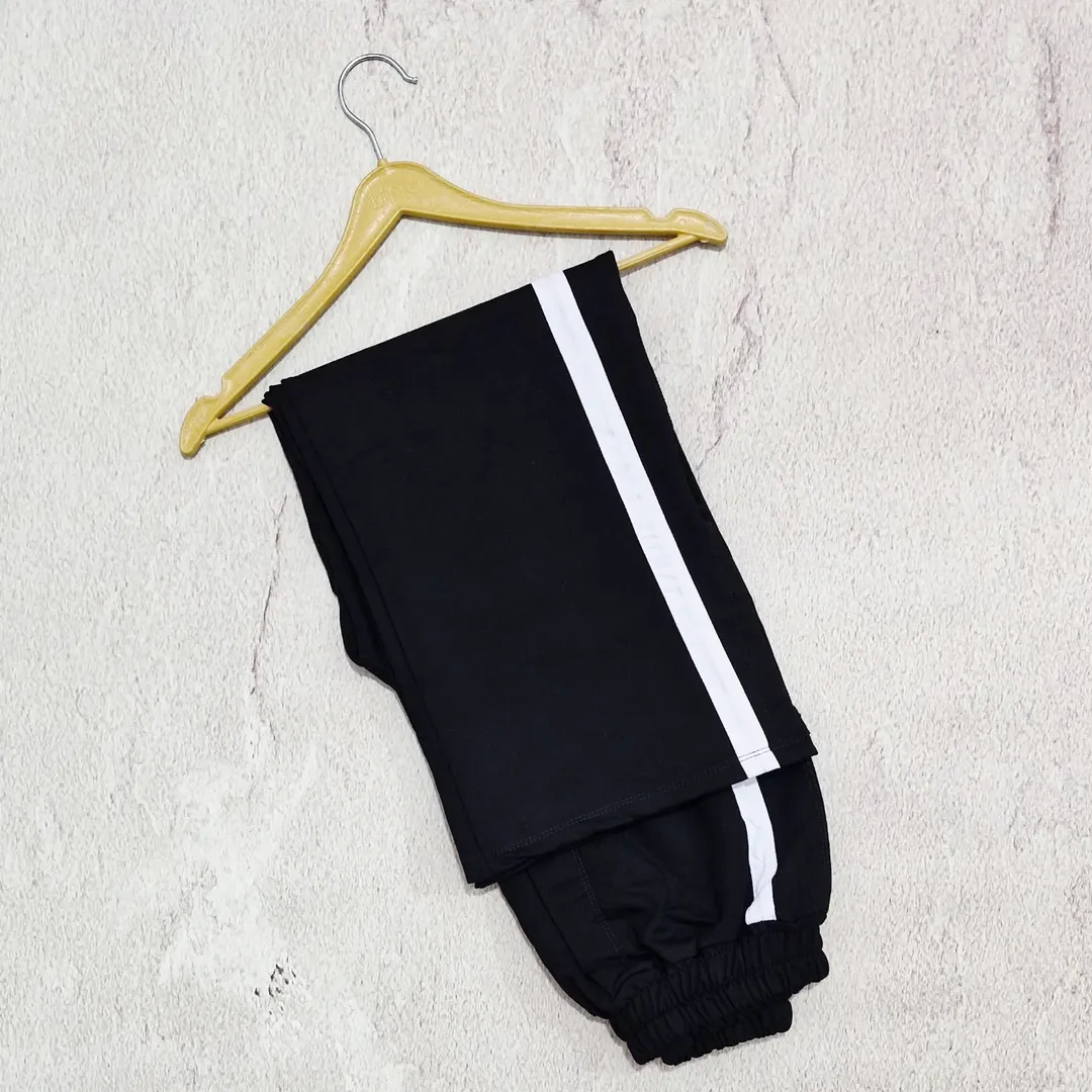 شلوار راسته چاکدار نواردوزی سوپر مشکی گلکسی