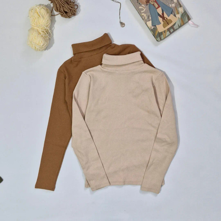 بلوز یقه اسکی زنانه پاییزی مدل کشبافت کبریتی جنس فانریپ